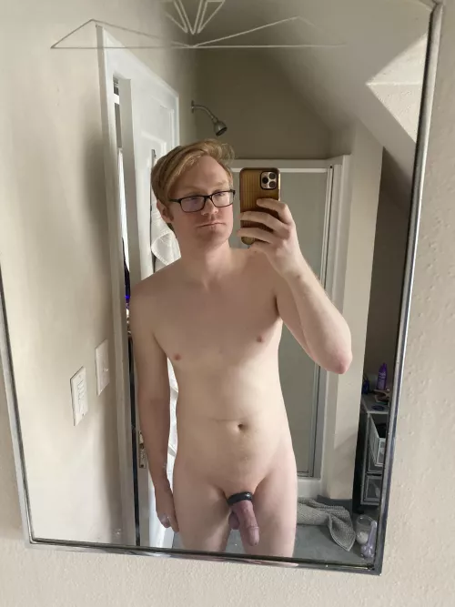 26 horny submissive guy hereπ