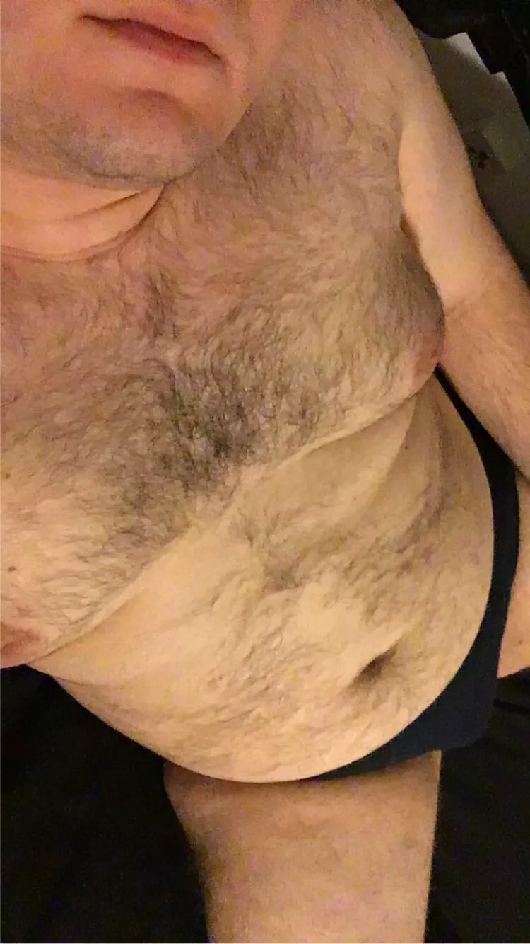 26 🐻 looking for fun. All welcome. Face +++. Snapchat: hmtkmc 🇩🇪🇹🇷