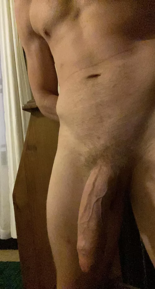 26 M 👻 fit_hung2320