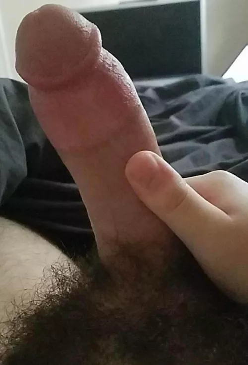 26 Straight Curious & Horny. Girl is at work. Lets jerk together.