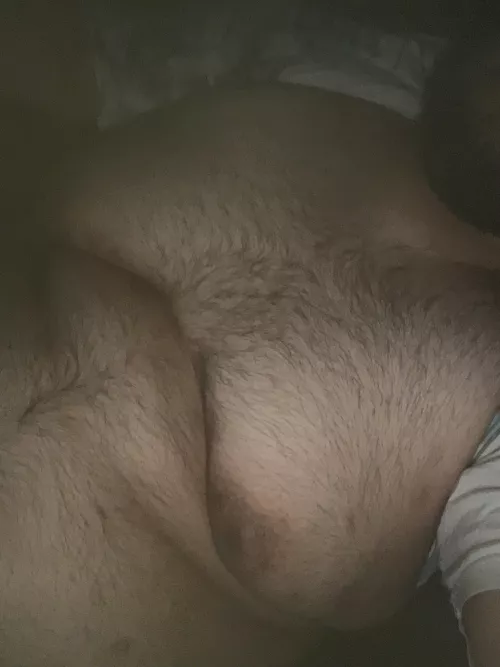 (27) looking for a big dick chaser! HMU and β¬οΈ