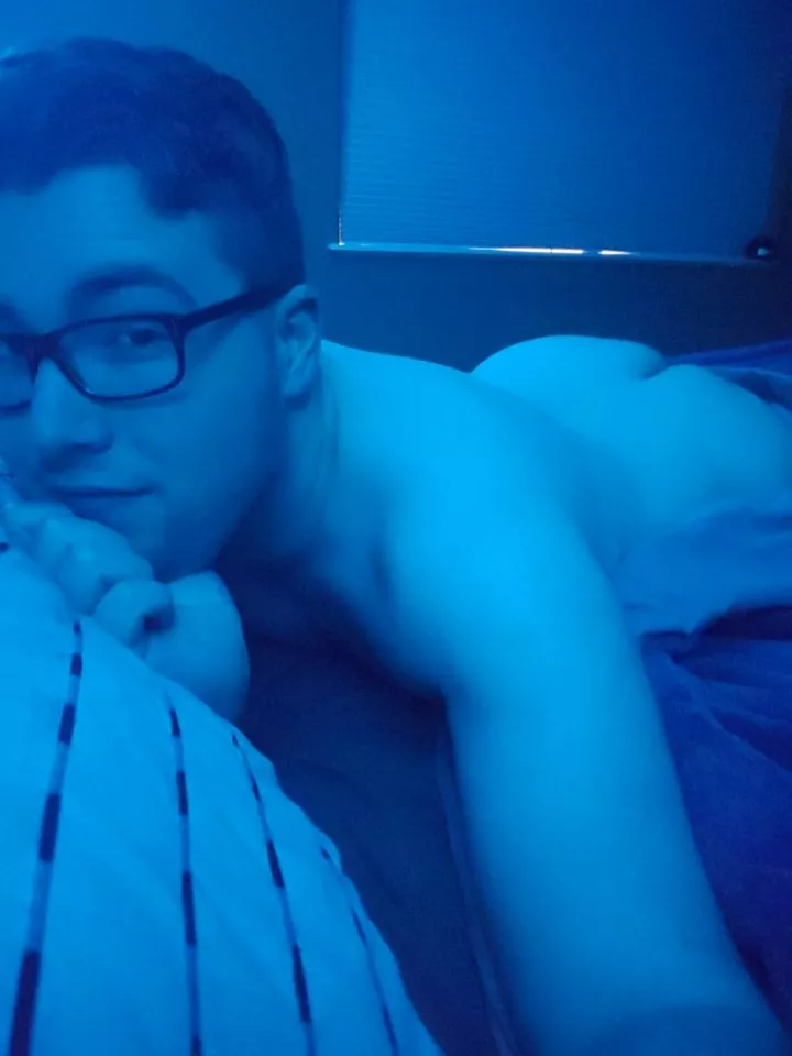 27m vers bottom. Into Dom, rough RP, verbal tops. Hmu camcates94