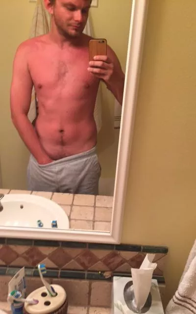 27m4fm/f visiting 11-13 would love to meet someone to party and maybe play
