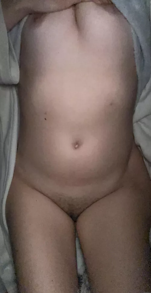 28 years old, 59 kg, 1.69m, (f), nervous.