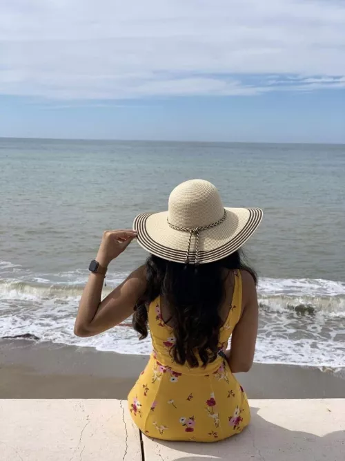 28f, brown, would love your thoughts