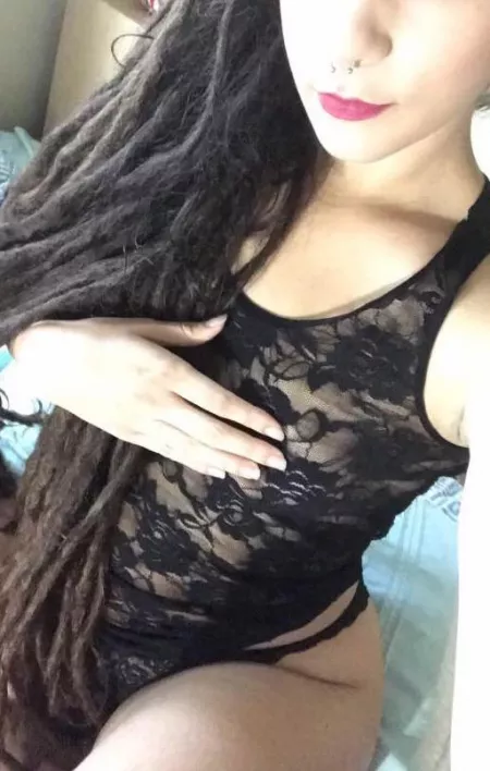 28F Fort Pierce. Port St. Lucie. Latina size queen looking for a hung stud to rough me up in front of my man 28F Fort Pierce. Port St. Lucie. Latina size queen looking for a hung stud to rough me up in front of my man