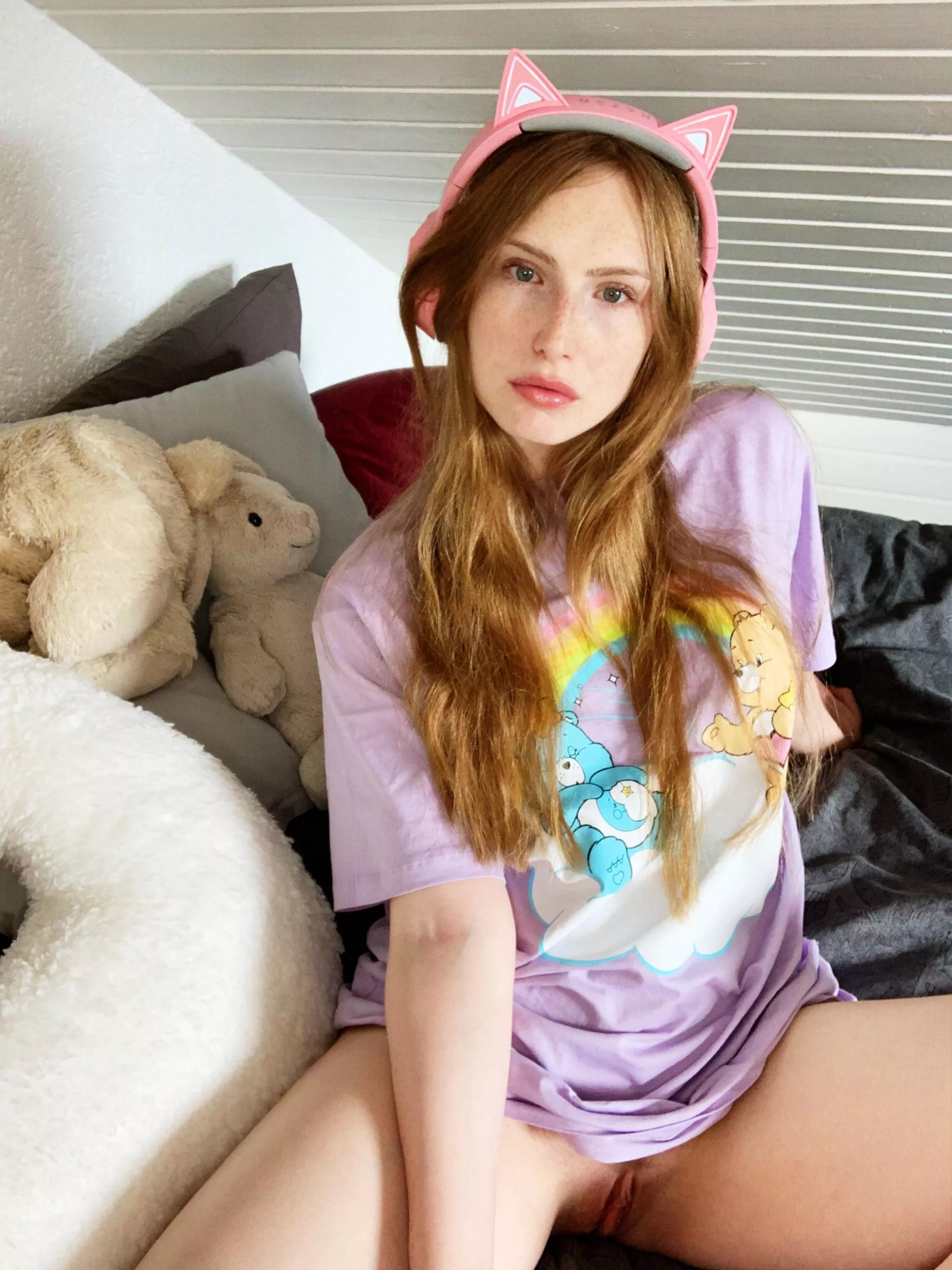 [28F] I think my dress might be too short ??