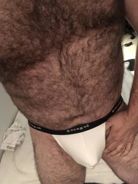 29 m vers bottom. Anyone wana chat?