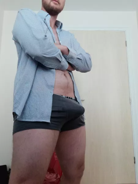 29m๐ฟ๐ฆ. Working from home... Want to join me in my office? ๐ ๐ I'll show the full workplace benefits 29m๐ฟ๐ฆ. Working from home... Want to join me in my office? ๐ ๐ I'll show the full workplace benefits