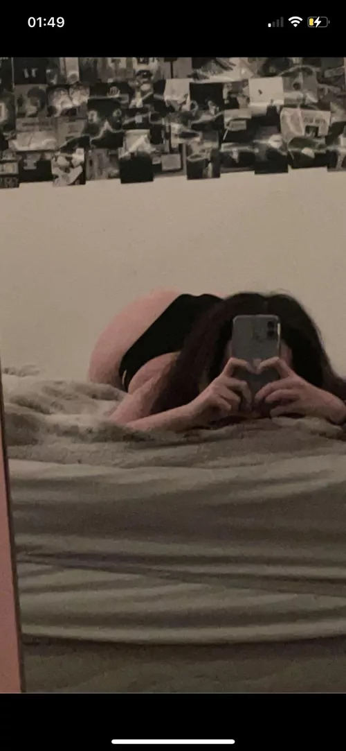 <3