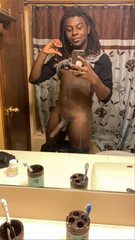 <3