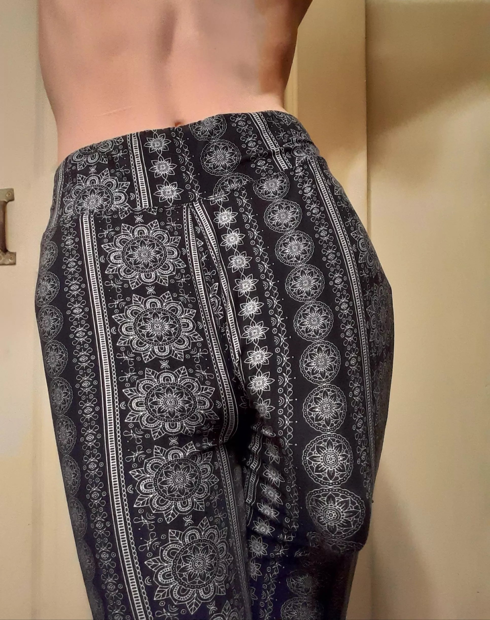 <3 <3