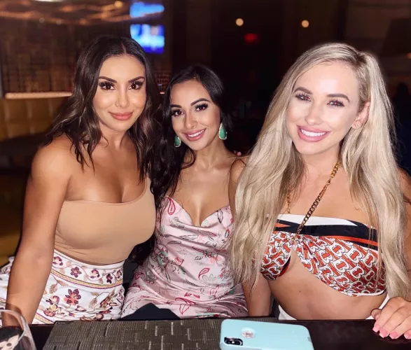 [3] Choose your fighter.