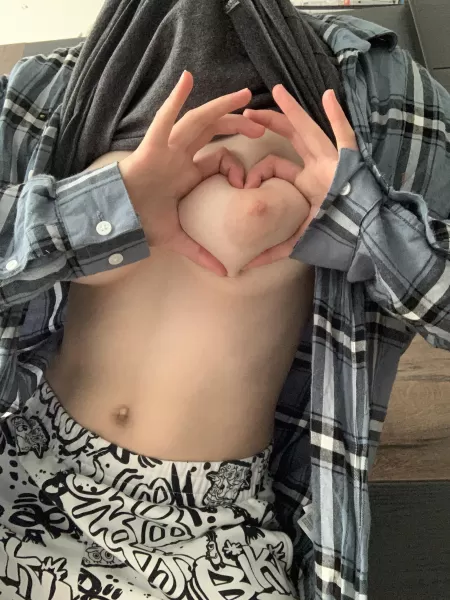 <3 <3