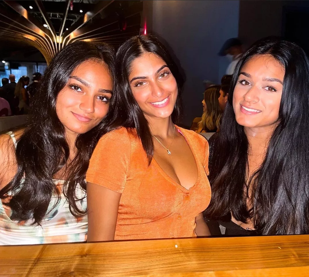 3 Indian babes 3 Indian babes