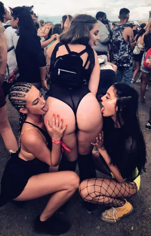 3 Lindas Novinhas Gostosa