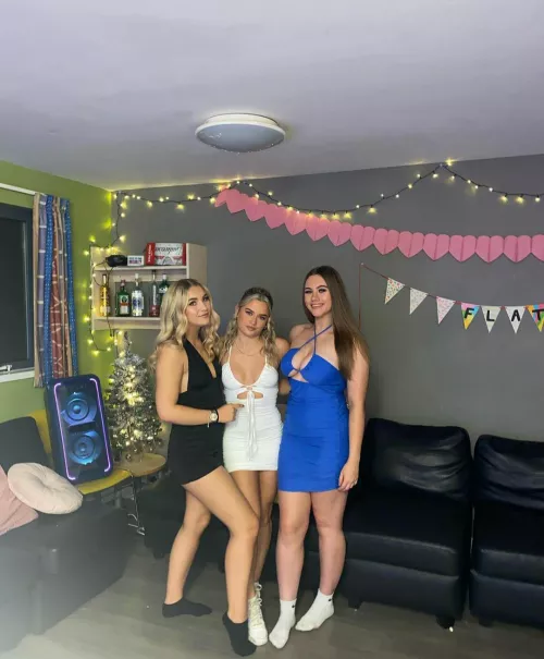 3 lovely friends 3 lovely friends