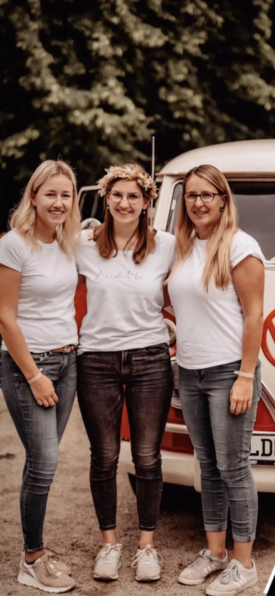 3 Sisters - Which one would you kill and Why ? ;)