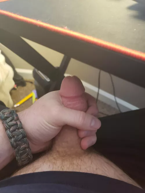 (30) dick in my hand just trying to de-stress