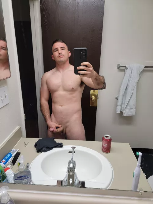 30/m. feelin cute might delete? 🤣