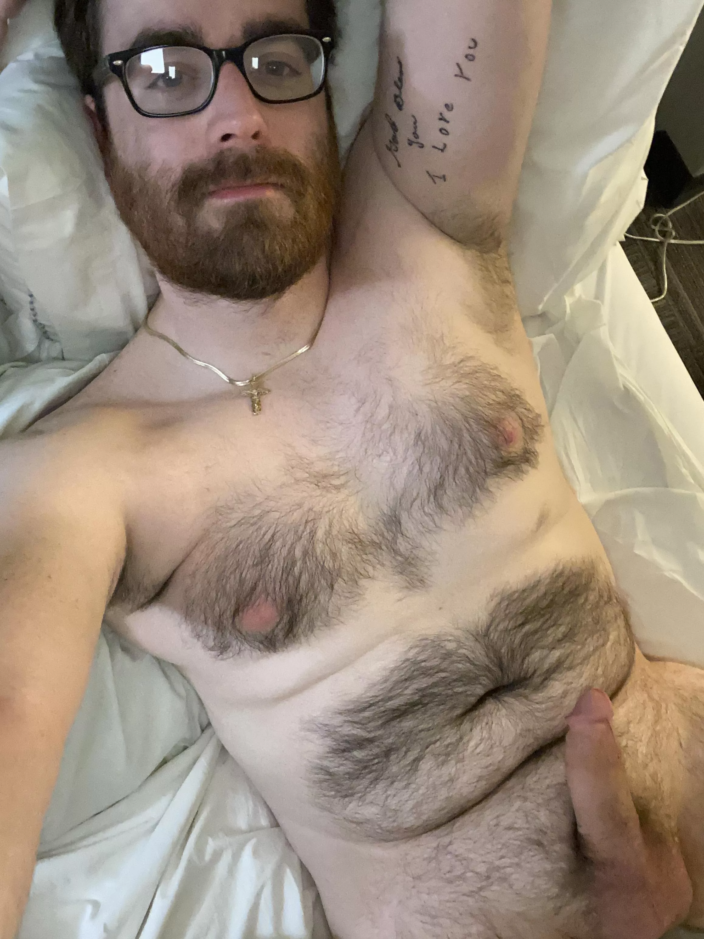 31 here. Come get naked with me. Everyone is welcome. MUST SHOW FACE!! joes_5298