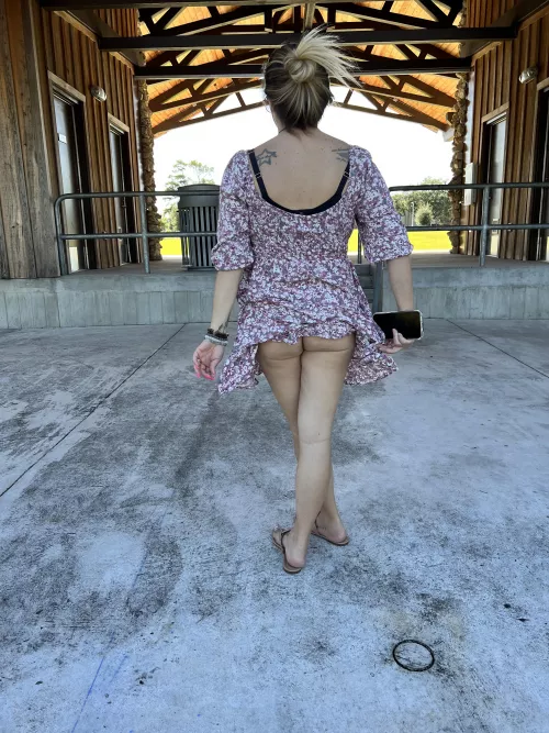 31yo stay at home married mom. Am I still fuckable?