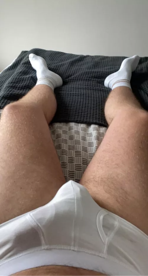 33 beard for more dm