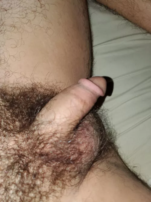 (34) Time for a late night wank😏