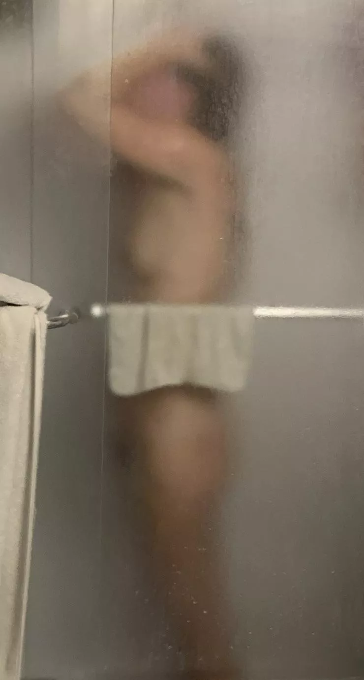 34 yo MILF wifey. Would you join her in the shower? What do you want to see? 34 yo MILF wifey. Would you join her in the shower? What do you want to see?