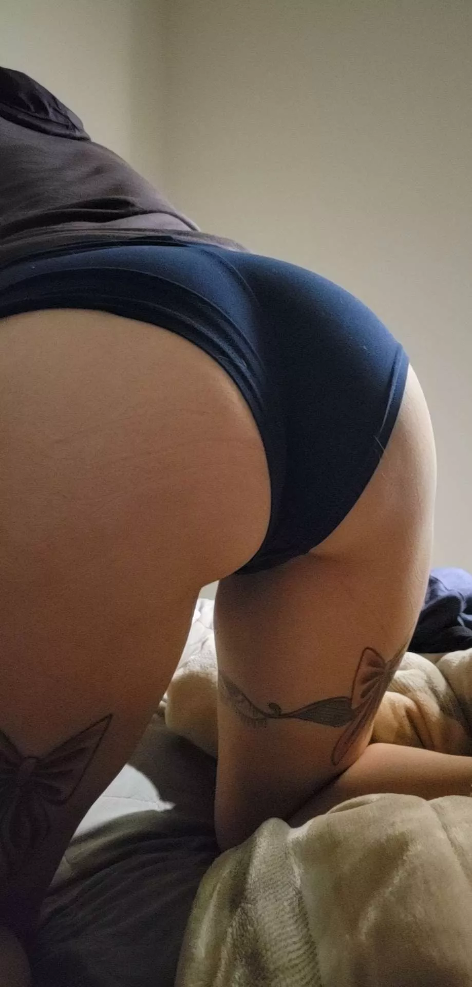 34F hotwife looking for other hotwife friends in Santa Cruz