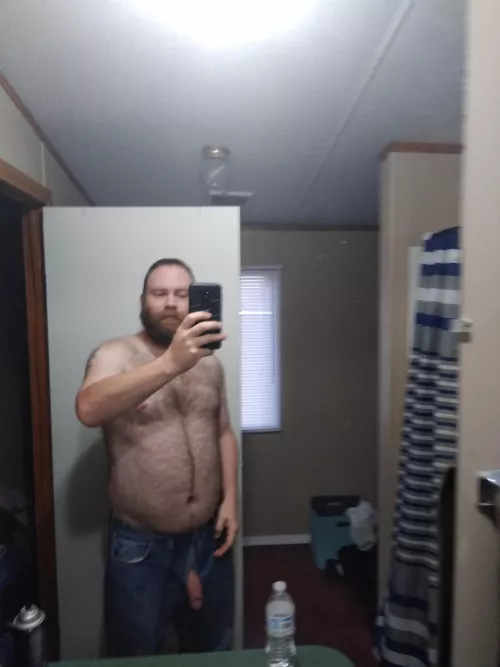 35 M Any ladies find me attractive? 35 M Any ladies find me attractive?