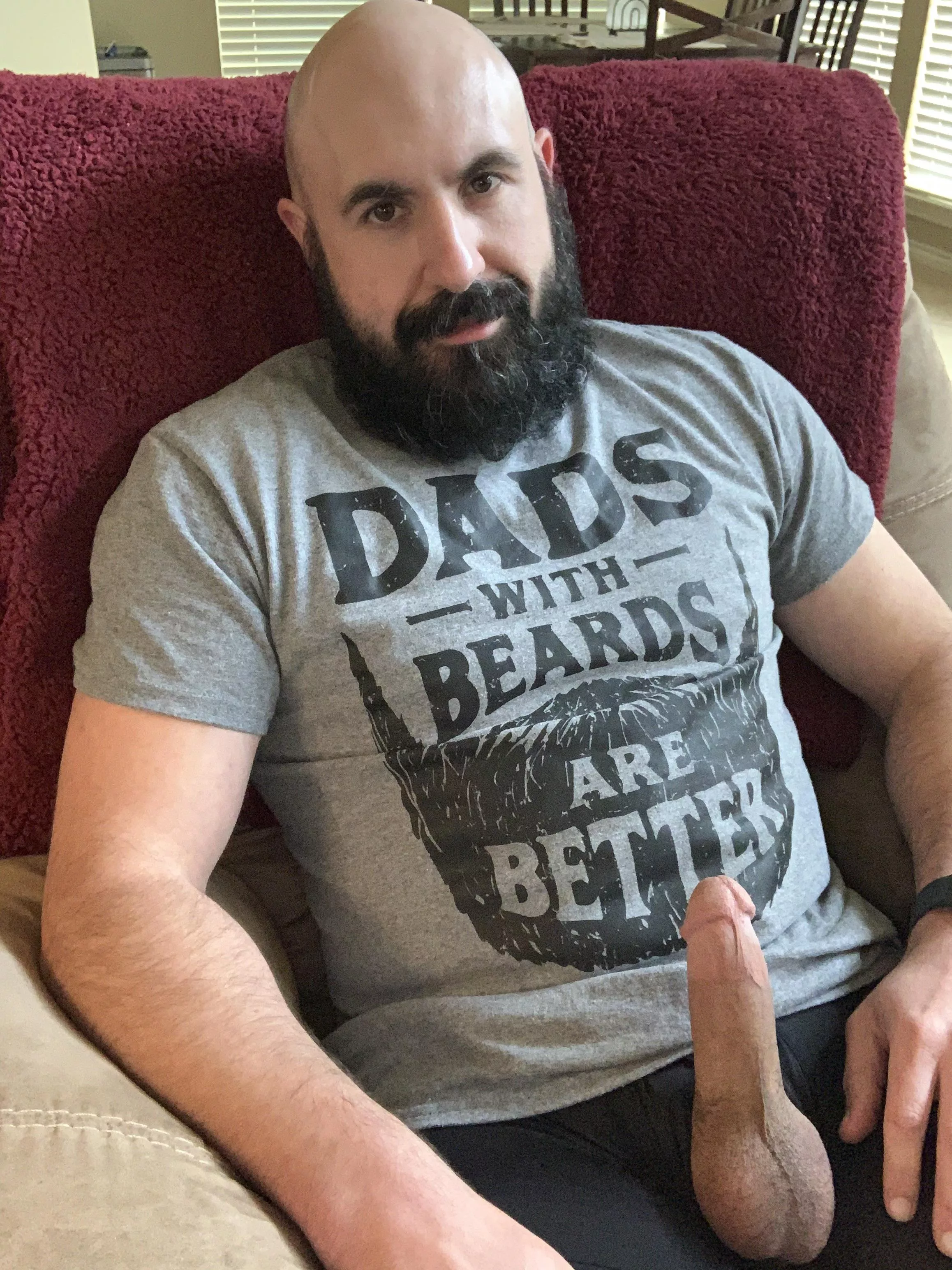 [37] Dads with beards are better... aren’t we?