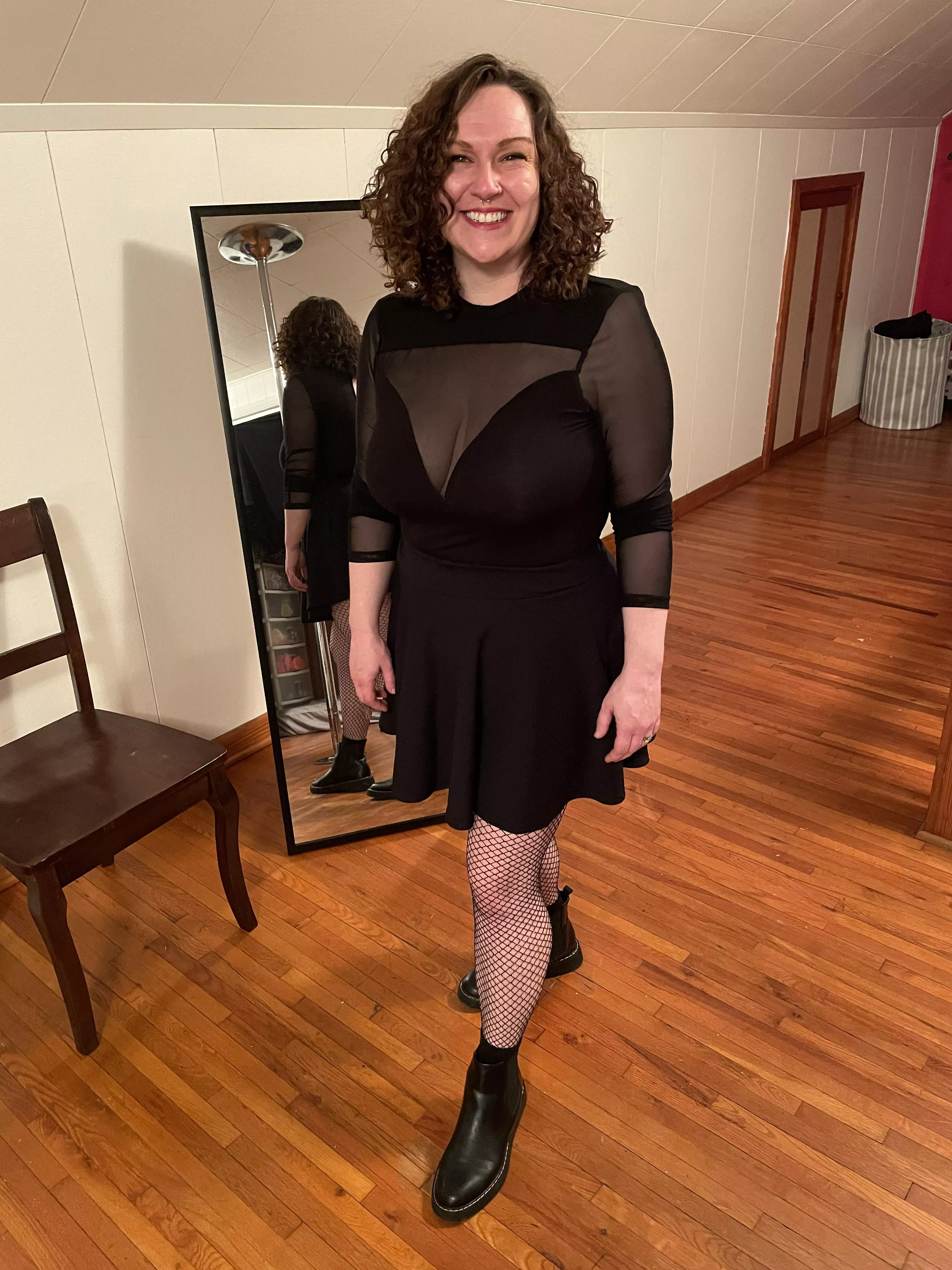 37 yr old Bi MILF. Yes or no? 37 yr old Bi MILF. Yes or no?