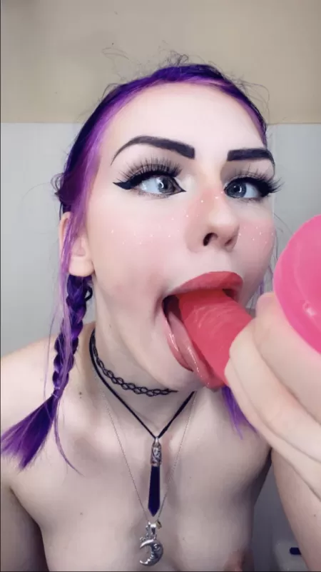 💦$3.75💦 NO PPV 💜 Just posted a sloppy blowjob ahegao video on my feed 🦄 link below 💦$3.75💦 NO PPV 💜 Just posted a sloppy blowjob ahegao video on my feed 🦄 link below