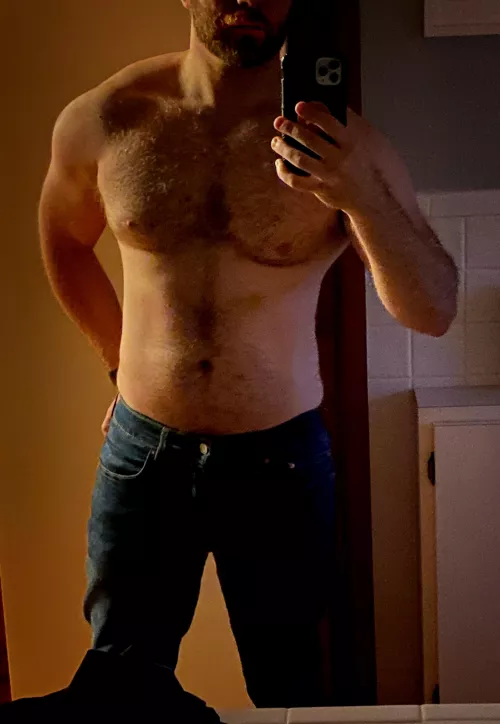 [38] Morning everyone. Been working on my Dad bod. Hope y’all like