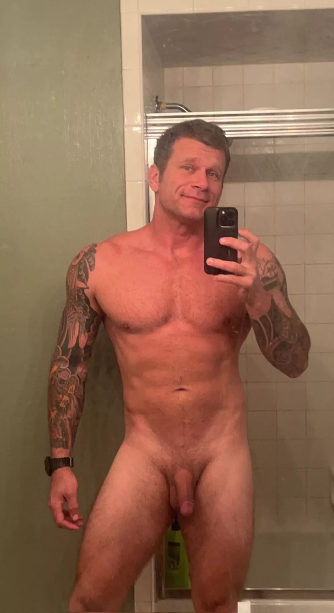 38, newly divorced, 5'10, 210. Feeling strong and good about myself for the first time in a decade. Excited for new beginnings!