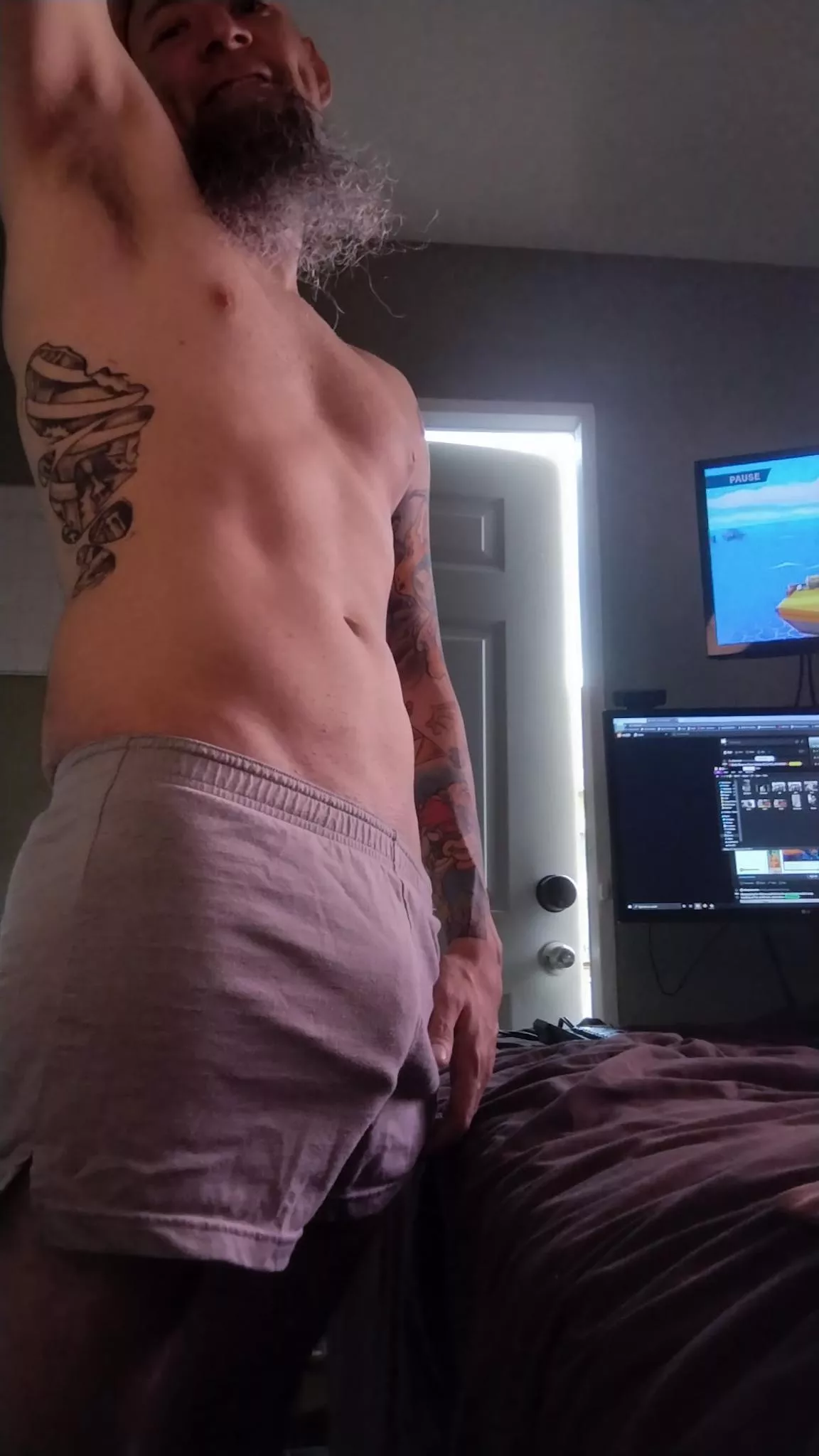 38[m] guess the game, win a prize