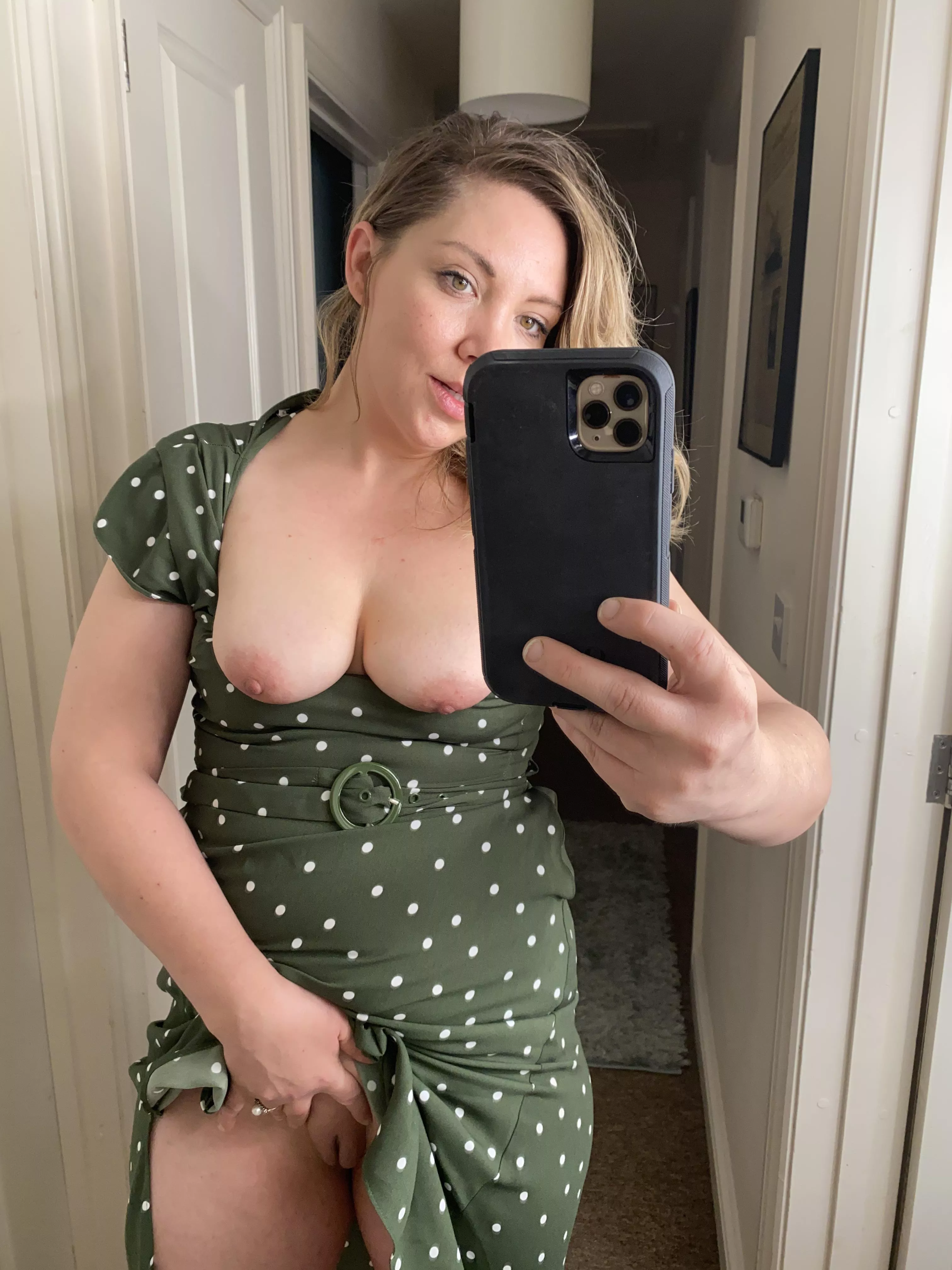 38yo,mom of 3… Would you still fuck me?