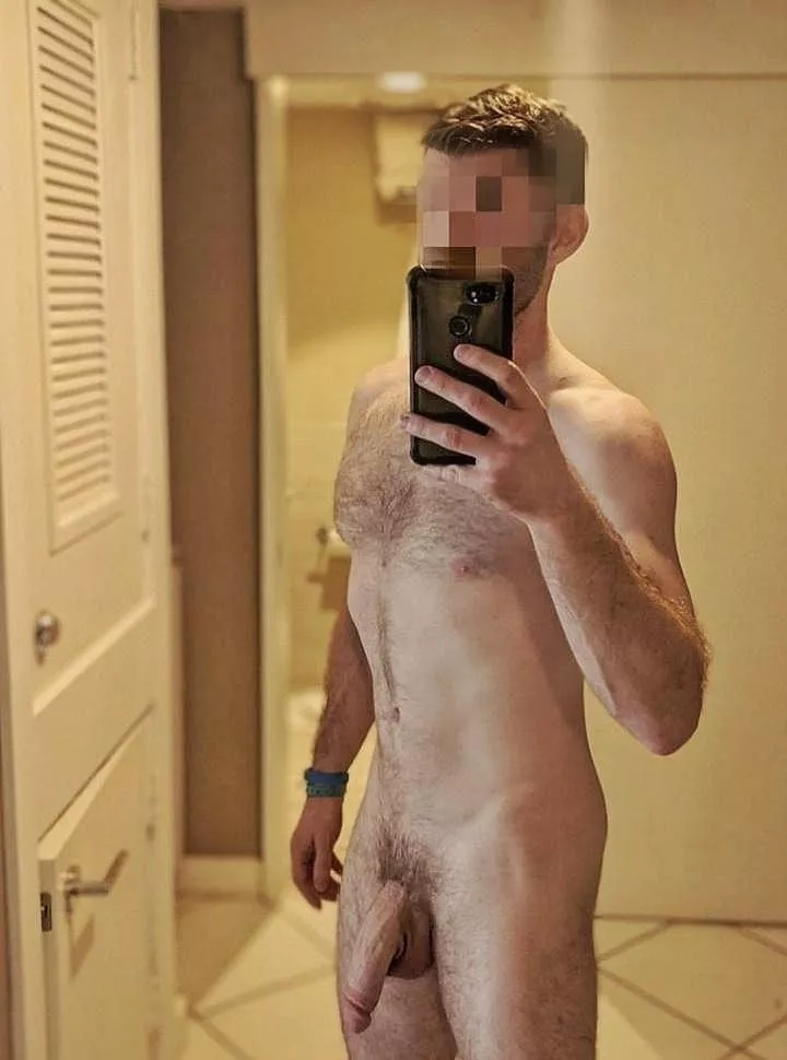 [39] Not the most fit dad here, but it's my real cake day so here's the birthday suit