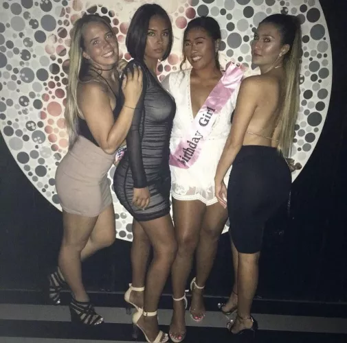 [4] Choose one to smash