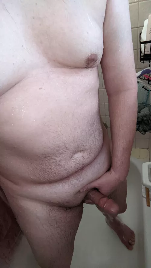 [40] - Morning wood, even in the shower