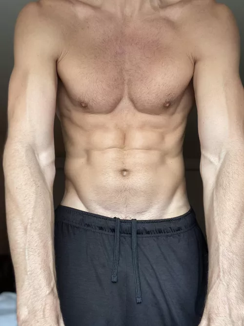 [40] Zoom meeting break. Hello 👋🏻