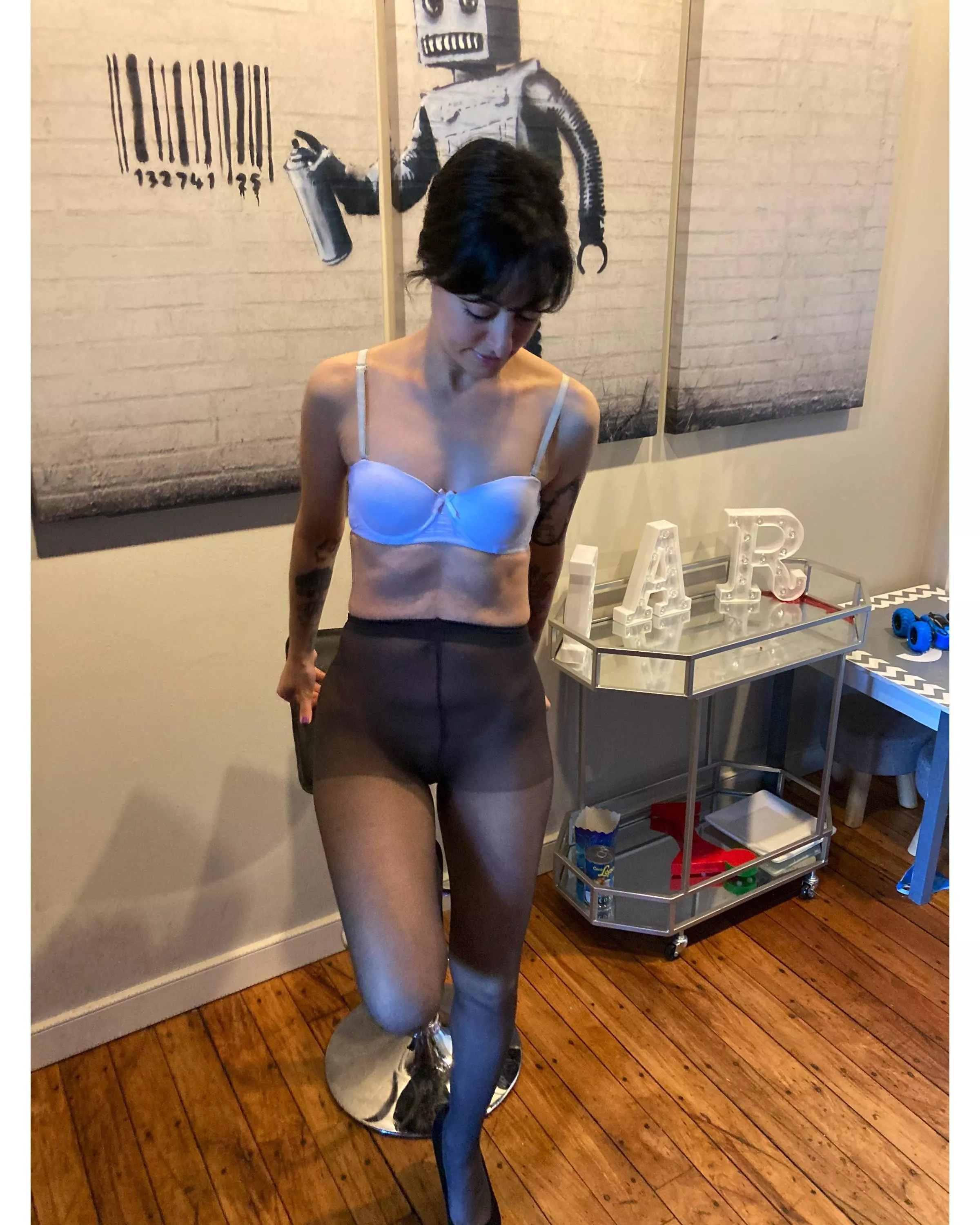 40F, I love hosiery! 40F, I love hosiery!
