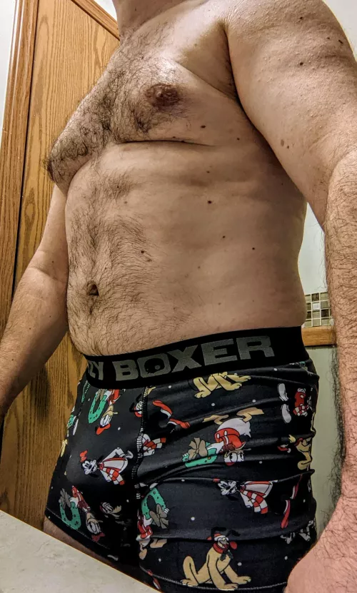 40ish_college_dude boobs