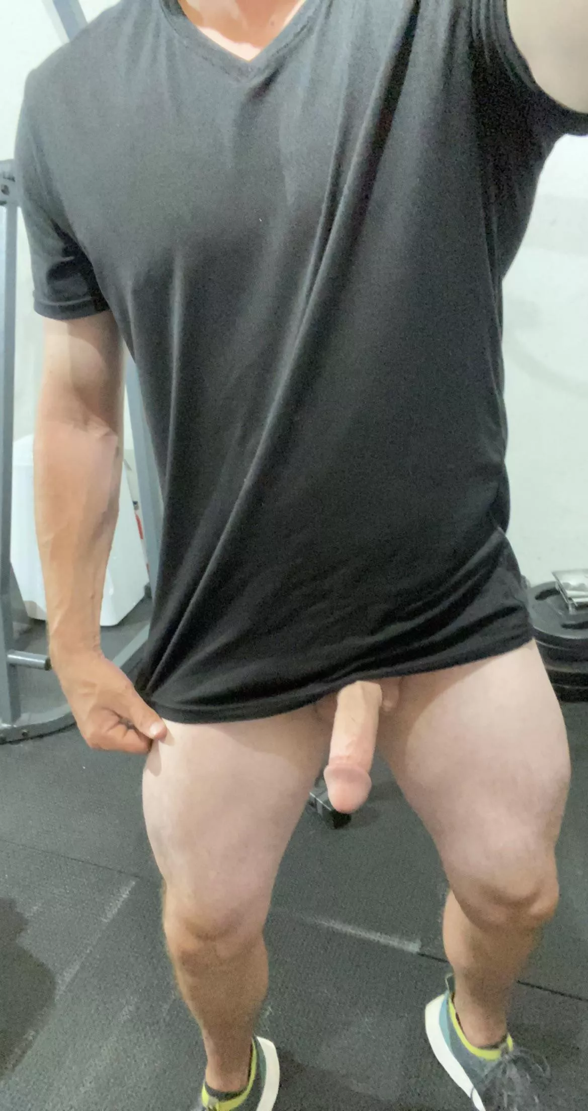 41 [M] “Fitting” in some cardio😈