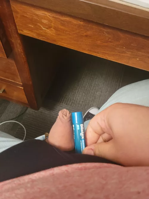 (42) Which one do you want me to rub on your lips?