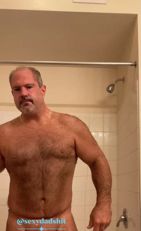 (44) doing sexy dad shit. (44) doing sexy dad shit.