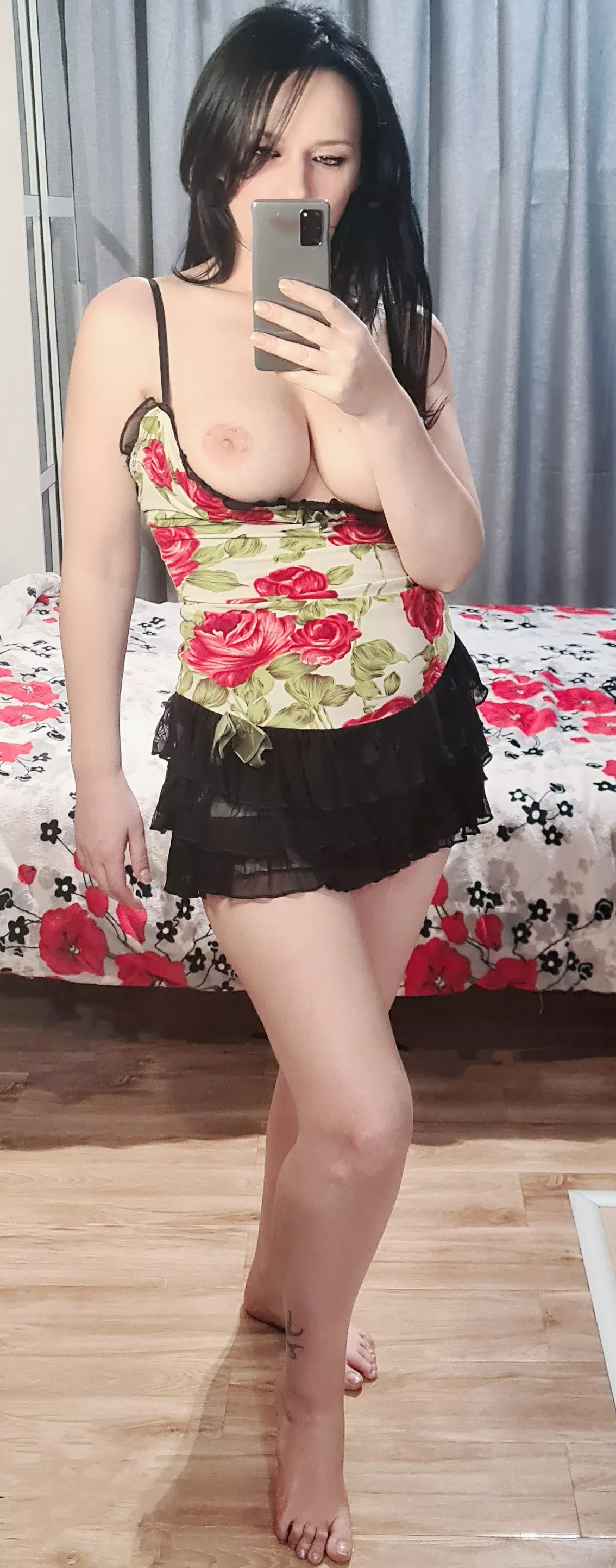 44(f) too old for you ?😜💋