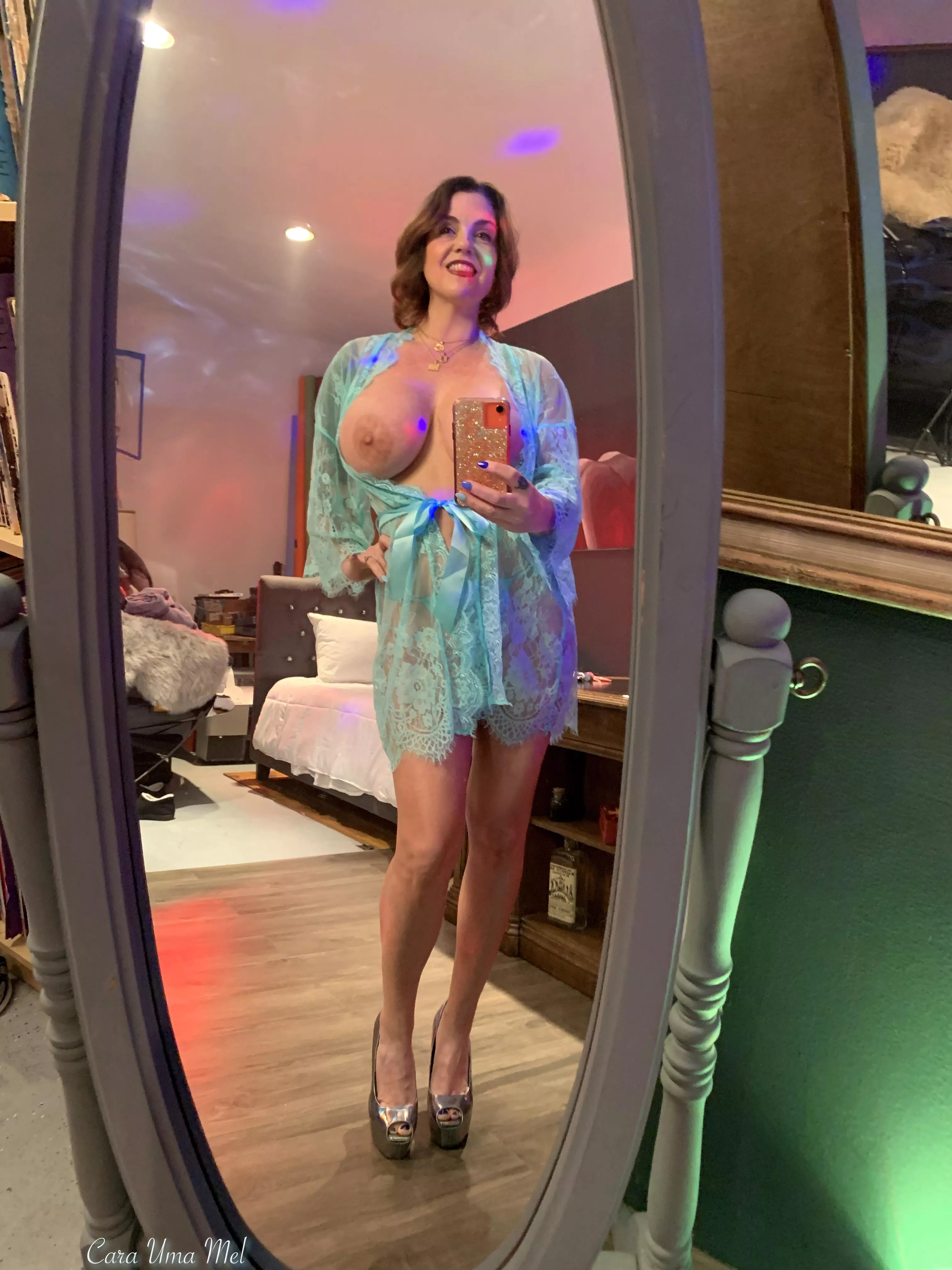 45+ bored mom, don’t make fun of my hair