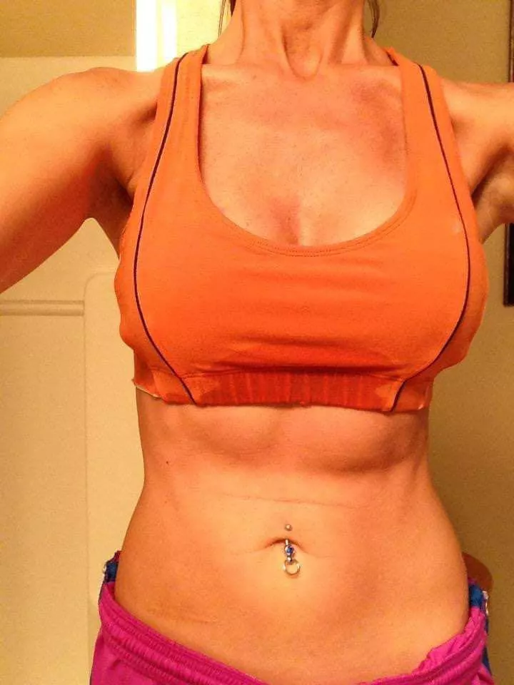 49 year old mom of 2. Never had a bbc but have been craving one. Message me